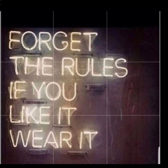 New Semi Sheer Blue Tropical Print Swimsuit Cover Up or Sheer Tie Waist Shirt - Picture 5 of 5